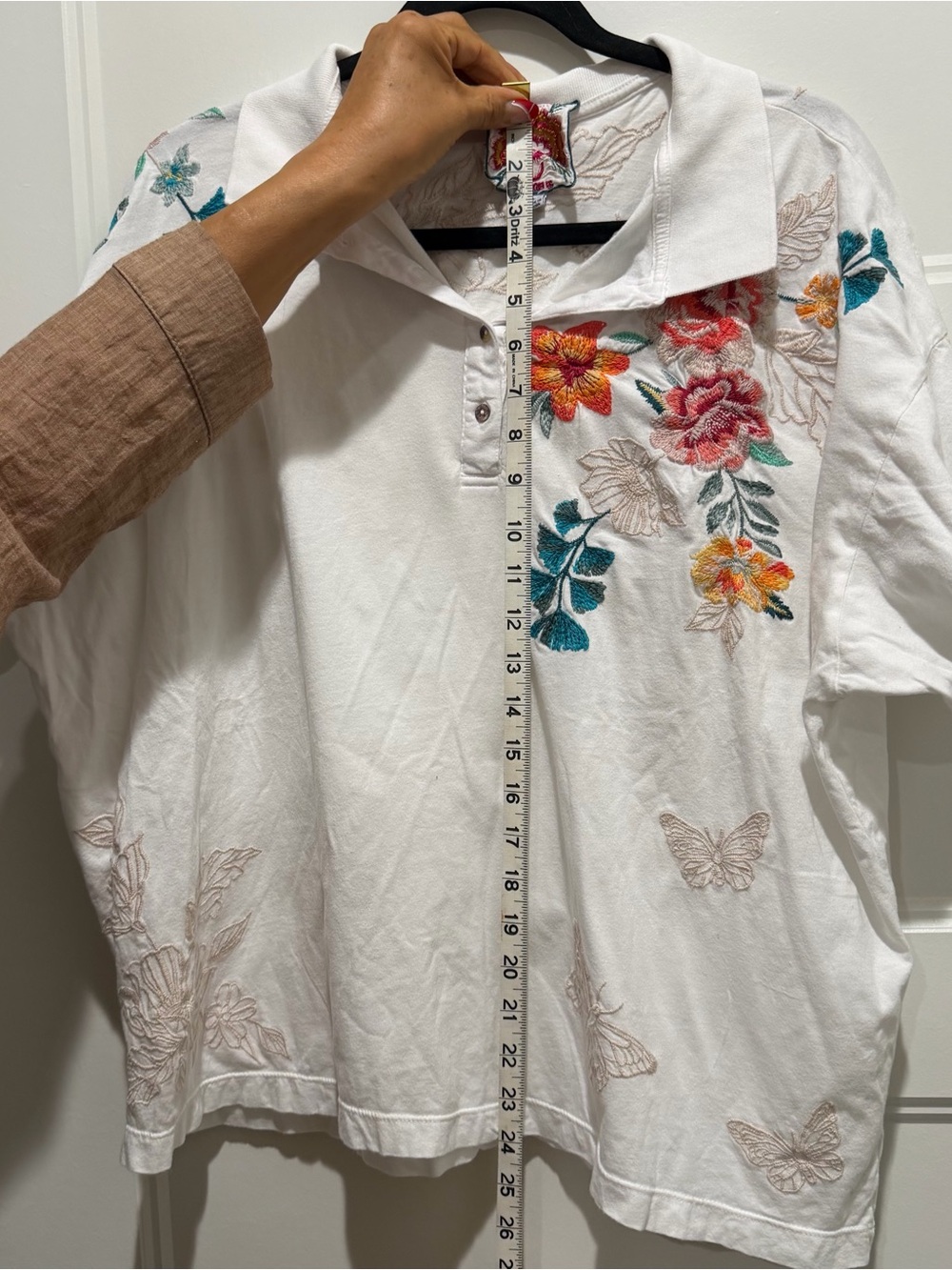 Johnny Was White Embroidered Floral Polo Top - Picture 6 of 6